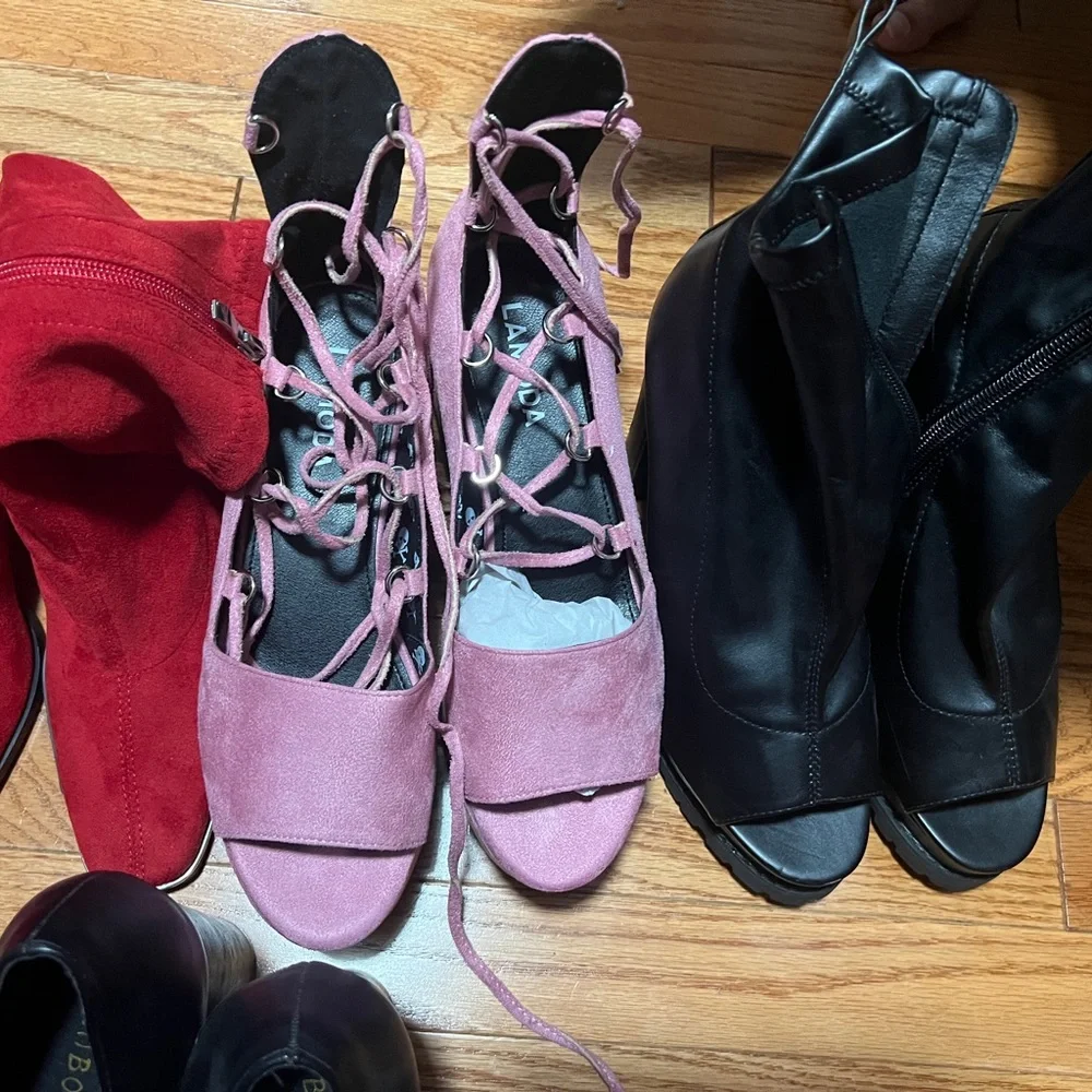 SHOESSS!! - Picture 4 of 7